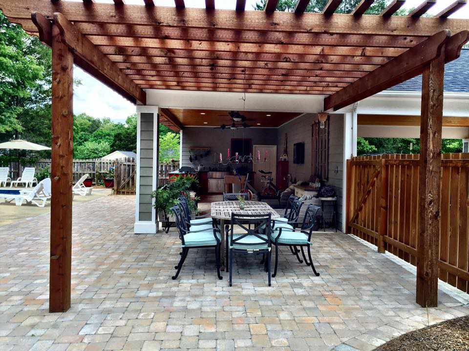 4-Pergola-Cabana-Paver-Outdoor-Kitchen